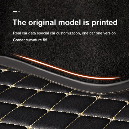 CM05 Black&Gold Leather Trunk Mat
